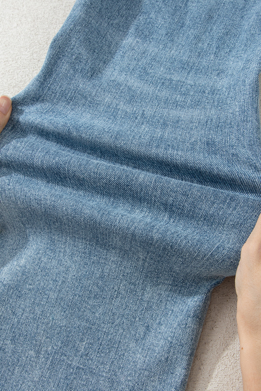 Myosotis Raw Hem Ripped Open Knee Fit Flare Jeans